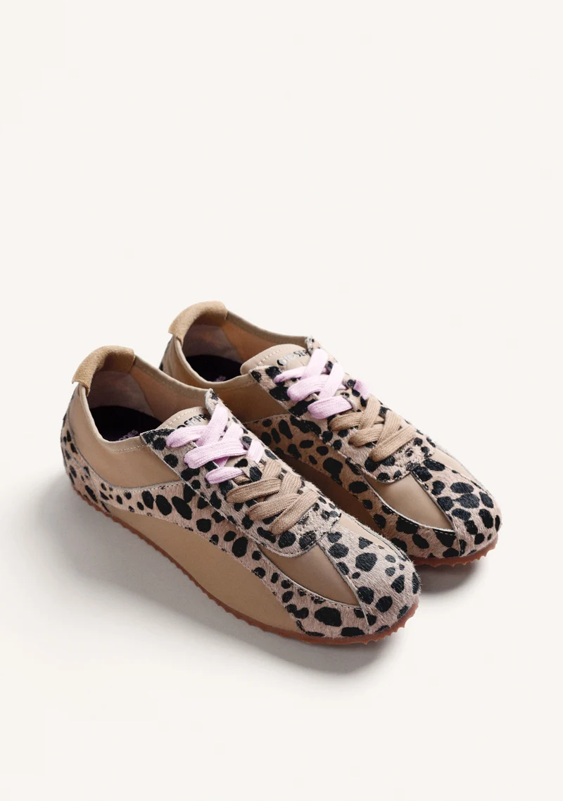 2 Zapatillas marrones leopardo con cuña Gioseppo 80666